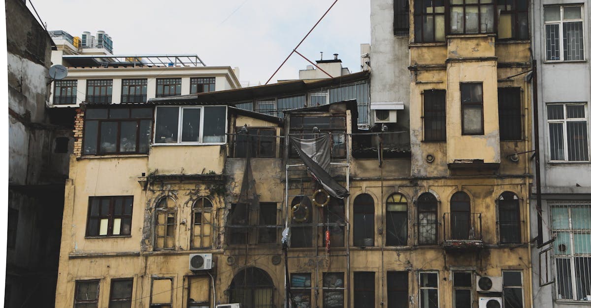 Cover Image for Stay Cool This Summer: The Ultimate Guide to Choosing the Perfect Air Conditioner