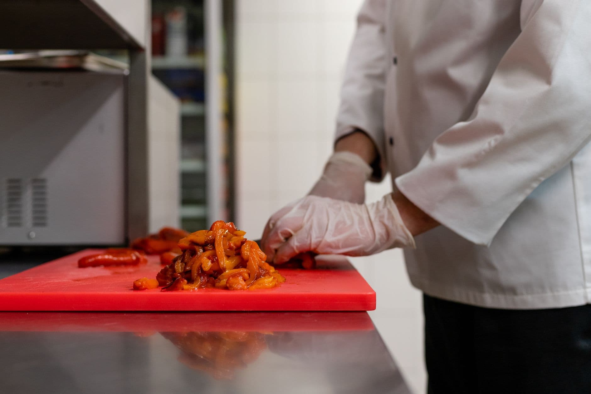 Cover image for Explainer: The Importance of Knife Safety in Kitchens