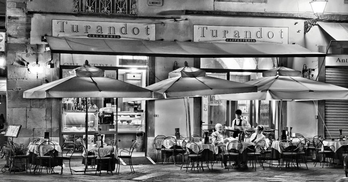 Cover Image for Work in Italy: Trends, Salaries, and Daily Life Guide